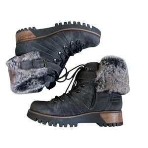 Manas Women's Real Fur-Trimmed Leather Boots